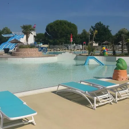 Üdülőpark Eleganzia 3 *
